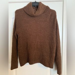 XL New with tags cozy chenille like brown/brown sweater. Cowl neckline